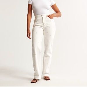 NWT Curve Love Abercrombie High Rise 90s Relaxed Jeans